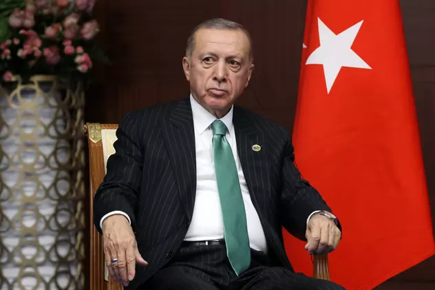 Erdogan acuză Rusia că refuză să-și îndeplinească obligațiile din Siria. Moscova cere „reținere”
