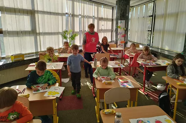 Povestea educatoarei din Donețk care are grijă de copiii ucraineni refugiați la Suceava: „Românii au inima mare, nu știam nimic despre ei înainte”