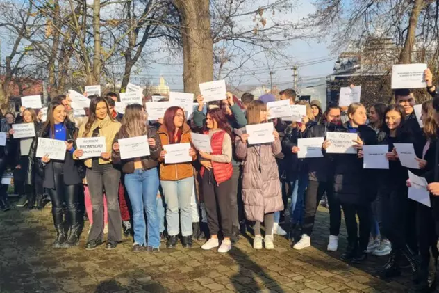Părinții elevilor de la colegiul „Mihai Viteazul”din Turda solicită DEMISIA directorului instituției