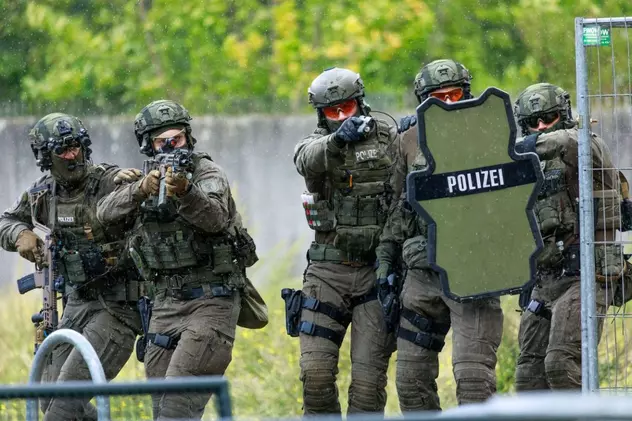 Germania anunță că a dejucat o lovitură de stat, plănuită de extremiști, foști militari și un aristocrat. 25 de oameni au fost arestați