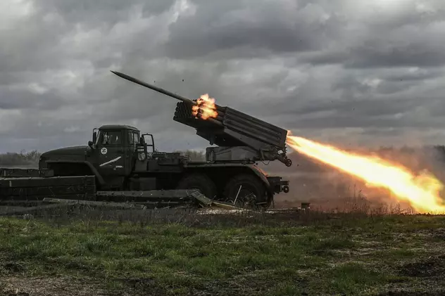 Război în Ucraina, ziua 352 | Rusia a atacat cu 71 de rachete, spune Kievul. Oraşul Zaporojie, lovit de 17 ori într-o oră
