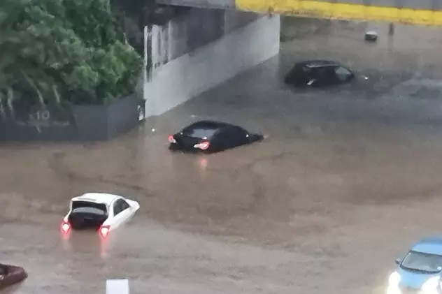 Autoritățile din Auckland au declarat stare de urgență din cauza inundațiilor cauzate de ploile torențiale