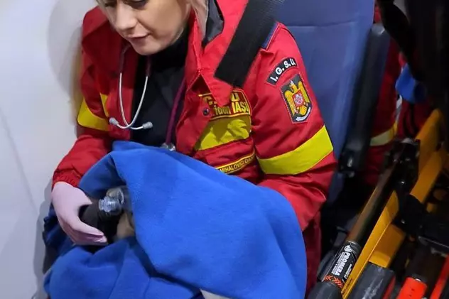 Băiețel născut prematur la Suceava, cu ajutorul medicului de gardă pe ambulanța de Terapie Intensivă