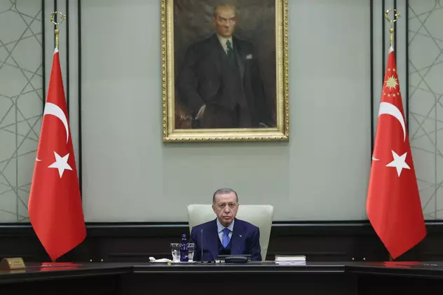 Turcia anulează pe termen nedefinit reuniunea trilaterală cu Suedia și Finlanda, anunță presa de la Ankara