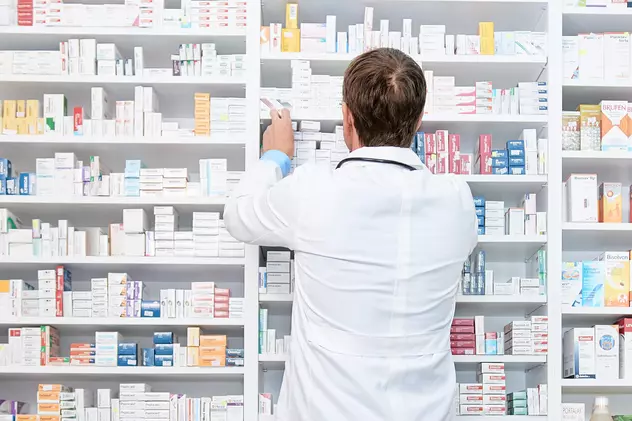 INTERVIU. A reapărut antiviralul pentru gripă în farmacii. Cine, când și cum trebuie să ia medicamentul care „te ridică din pat în 24 de ore”
