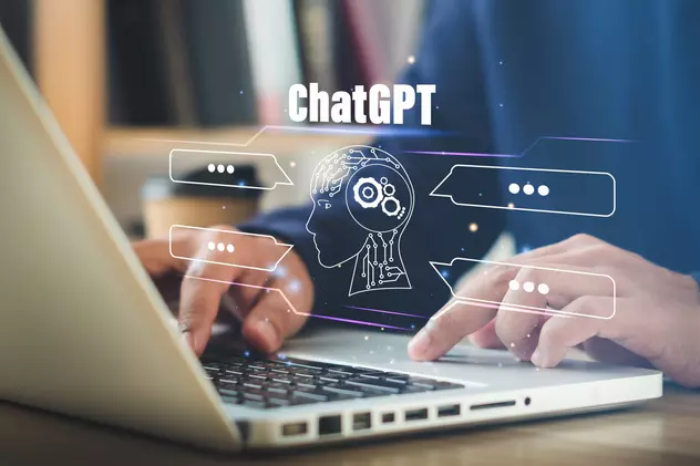 ChatGPT ar putea prelua din sarcinile a 80% din profesii. Care sunt cele mai vizate locuri de muncă