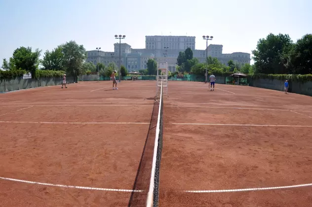 Parlamentarii vor juca tenis în baza sportivă din Palatul Parlamentului. Cât costă lucrările de reparații