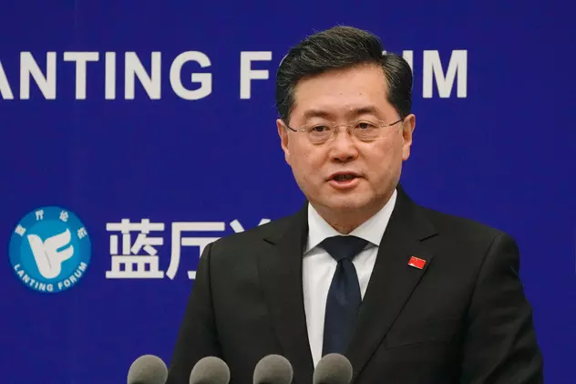 China spune că este „foarte îngrijorată” de conflictul din Ucraina și cere „să nu se mai toarne gaz pe foc”