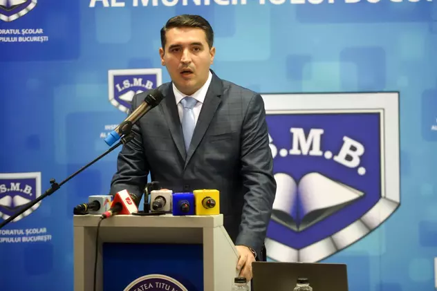 Secretarul de stat Florin Lixandru anunță că și-a reprimit atribuțiile luate de ministrul Ligia Deca. Foto: Hepta