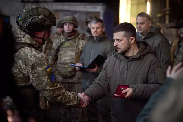 Noua lege ucraineană care înăsprește pedepsele disciplinare în armată provoacă nemulțumire. Criticii spun că îi demotivează pe militari
