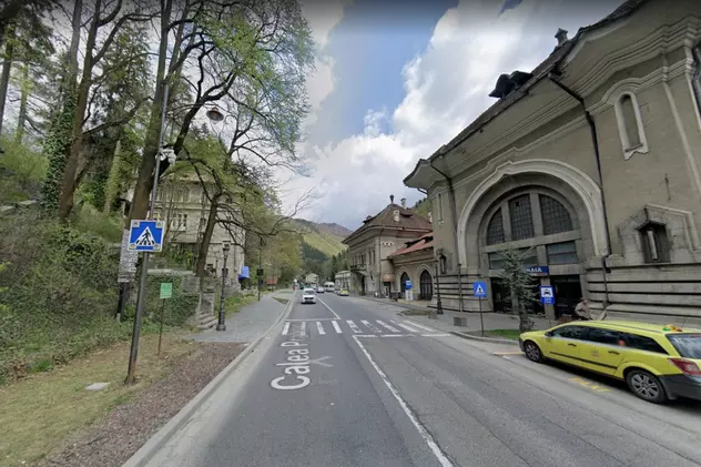 Aleea Caraiman din Sinaia, una dintre zonele cele mai frumoase şi cu cea mai mare încărcătură istorică din România, va fi distrusă de o parcare cu 7 etaje. Foto: Google Maps