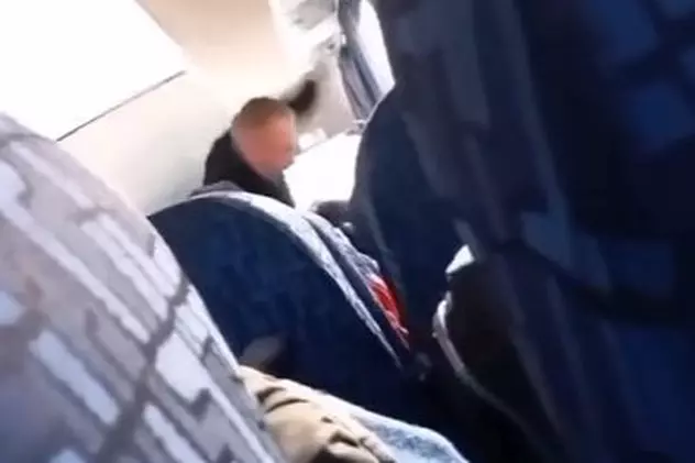 O femeie a fost lovită cu pumnii în cap de șoferul unui microbuz, în Bacău: „Ori stai jos, ori îți…”