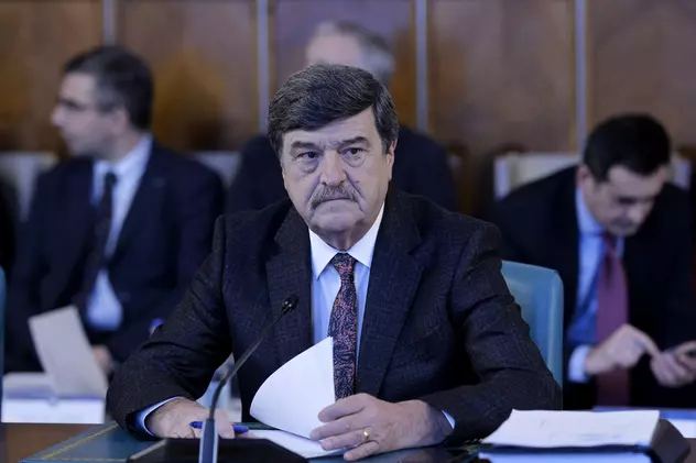 Prefectul Capitalei, Toni Grebla, votat de Parlament noul presedinte al Autoritatii Electorale Permanente. Foto: Hepta