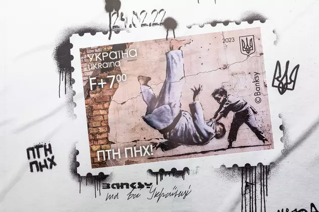 Poșta ucraineană reeditează un timbru cu o lucrare anti-Putin a lui Banksy. Mesajul adresat liderului de la Kremlin