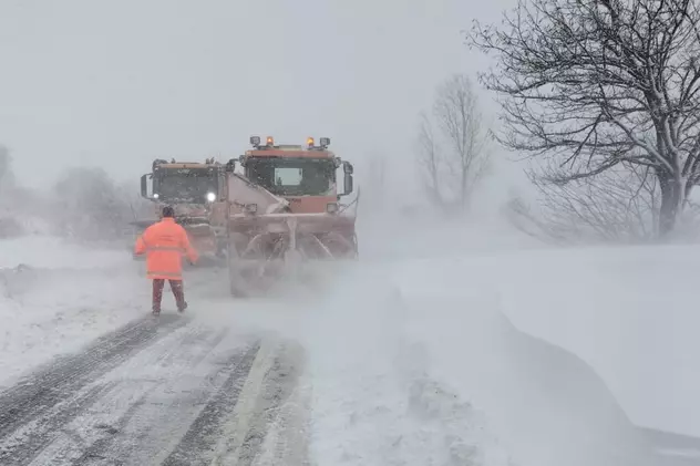 Toate drumurile din Botoșani și Iași, închise din cauza vremii nefavorabile. Măsura, în vigoare la ora 21.30