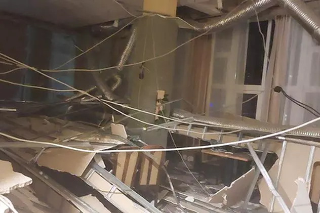 Tavanul unui restaurant din Băile Herculane s-a prăbușit în timpul unei petreceri de majorat. „Eram așezată la masă și a picat tot”