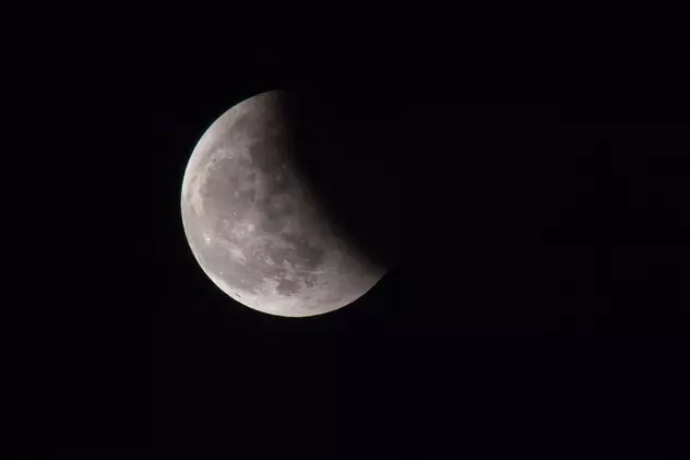 Eclipsa de Lună din 28 octombrie 2023 - Imegine cu o eclipsă de lună