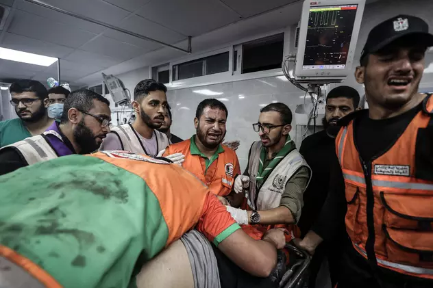 "O catastrofă umanitară fără precedent". Gaza a rămas "chiar și fără saci pentru cadavre", sute de oameni împart aceeași toaletă, spune un oficial ONU