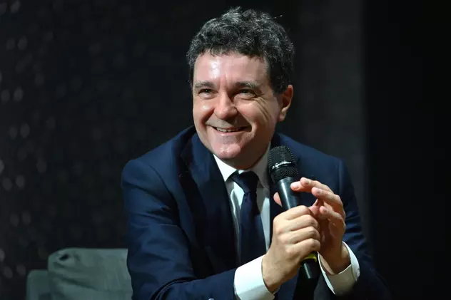 Ce spunea un tânăr Nicușor Dan, recent întors din Franța după 6 ani: „Dacă o să mă ratez, o să am satisfacția că am căzut de foarte sus”