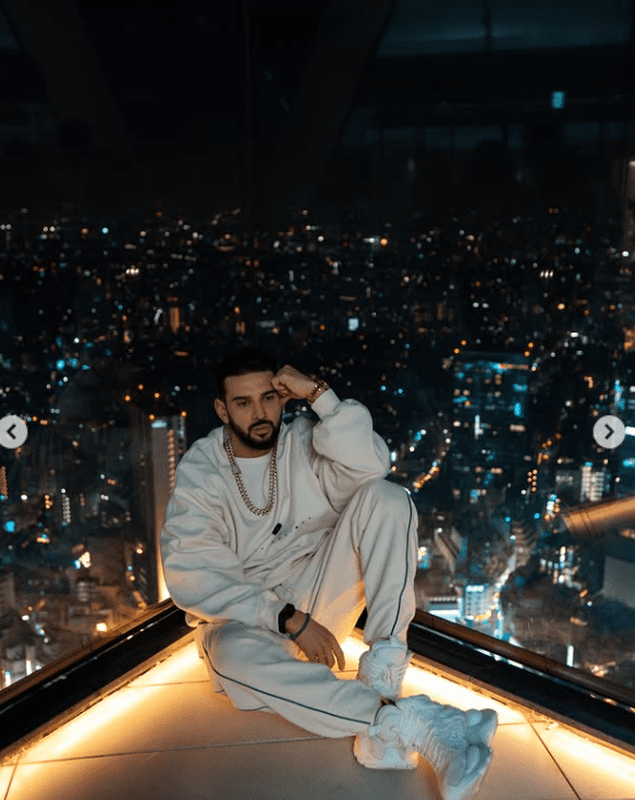 Dorain Popa in Japonia