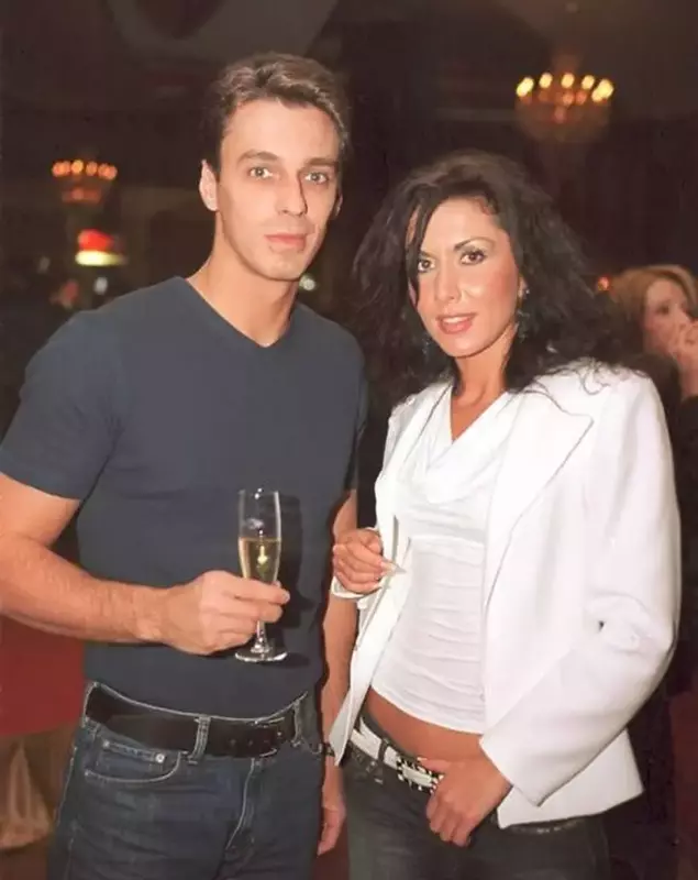 Badea_Mircea_Carmen_00_c5e81f0180_01.jpg