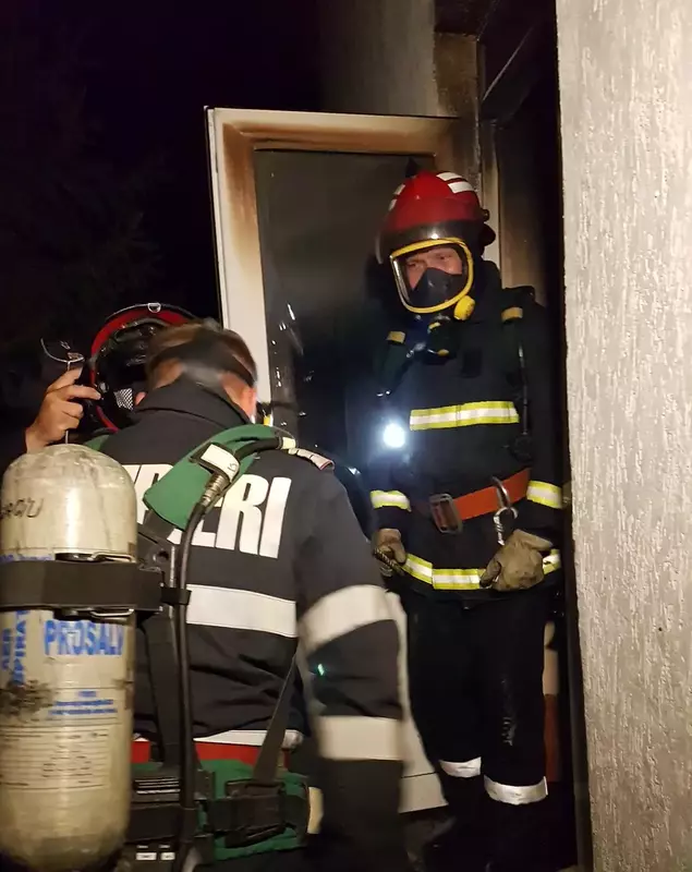 incendiu pensiune (3)