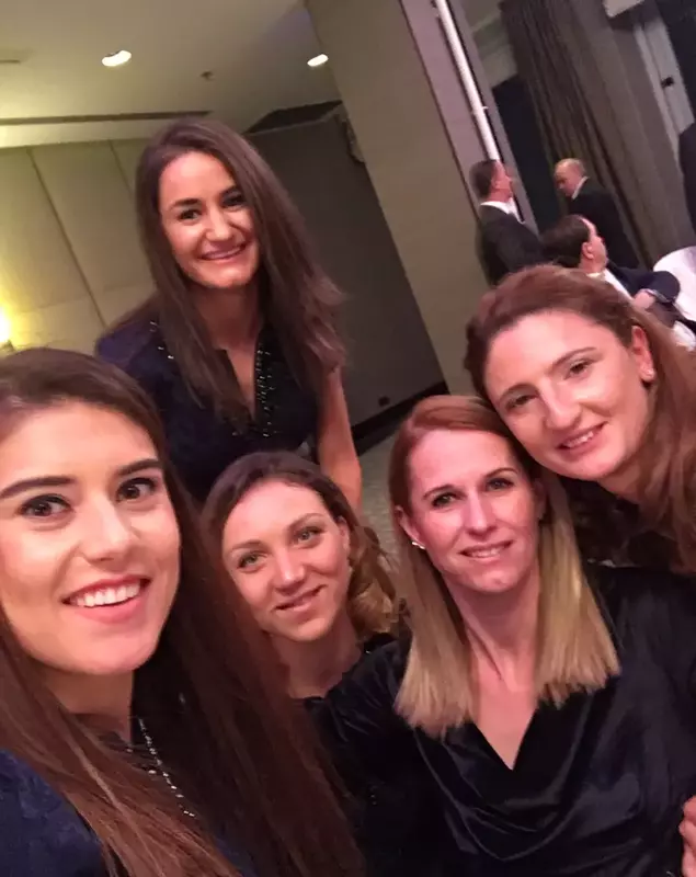 selfie romania fed cup