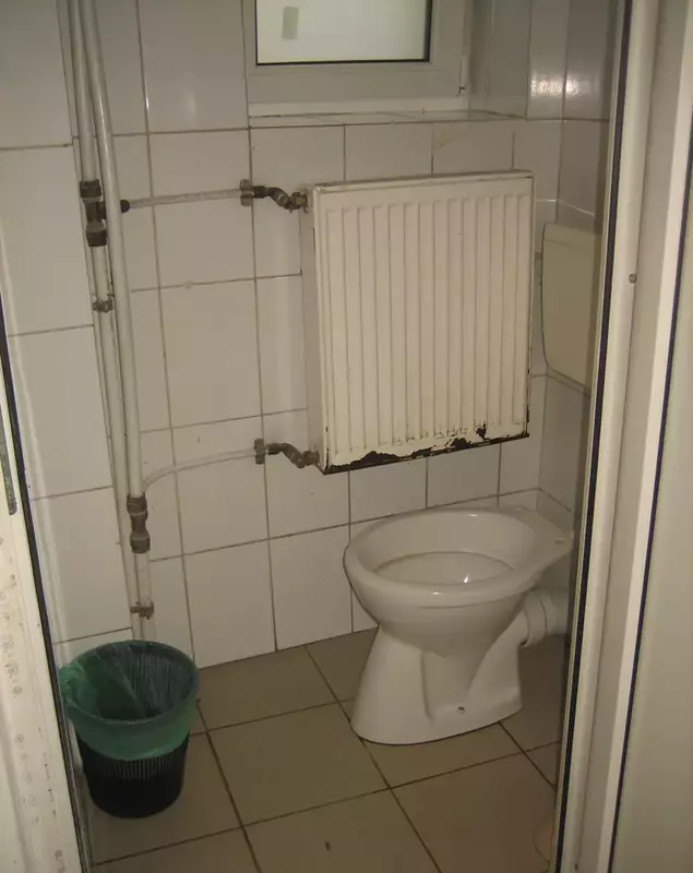 Dezbatere cu scântei pro și contra obligativității vaccinării, la Institutul Național de Sănătate Publică (INSP). ”INSP nu are capac la WC! Ne dă lecții de sănătate publică?”