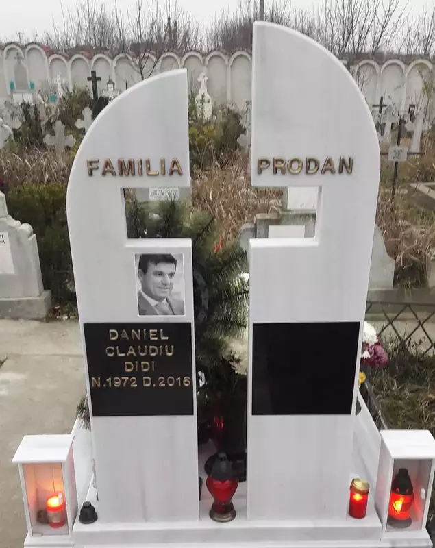 23698409_303251460168325_1667329869_o