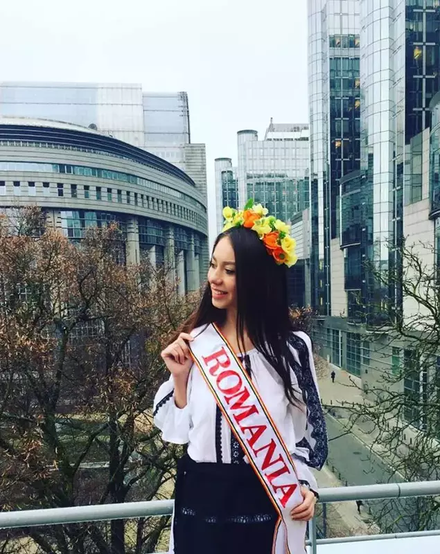 24300914_1603900746315133_1006352603733667815_n