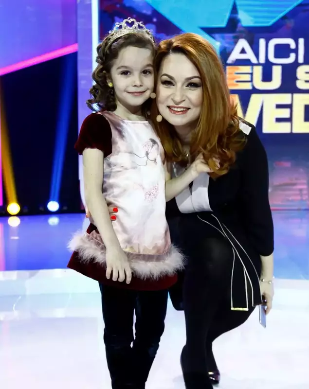 Aici eu sunt vedeta (3)