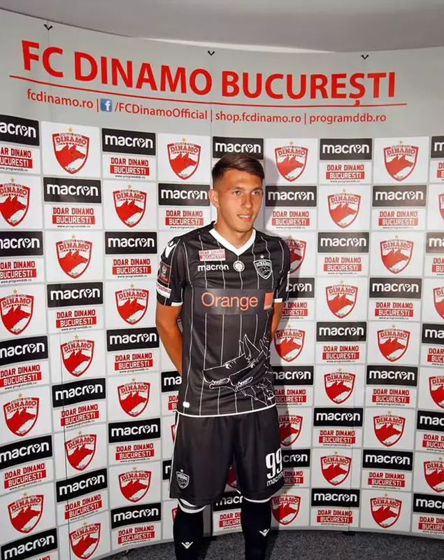 37062833_1751772398210314_3754932187103756288_n