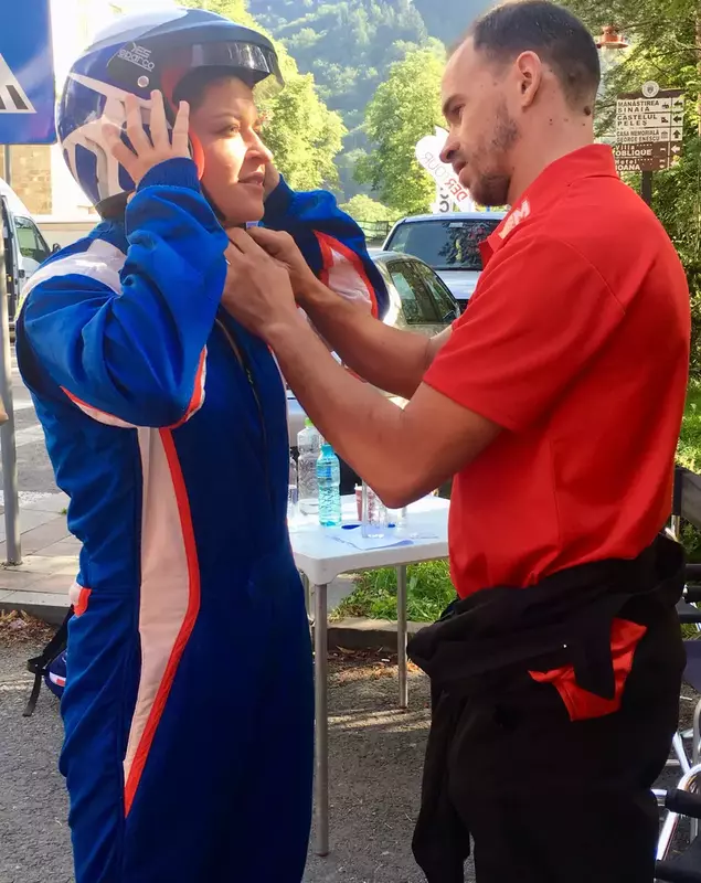 37951125_10212004329327100_1919182763005575168_n