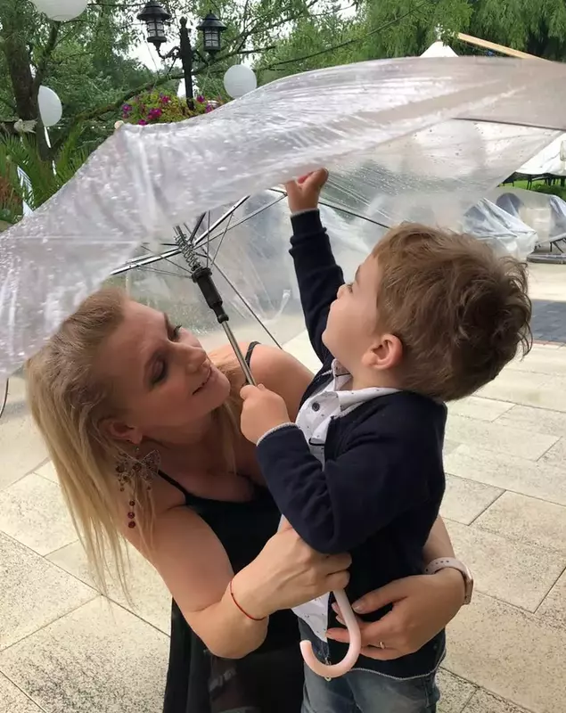 alina gorghiu sot noah 2