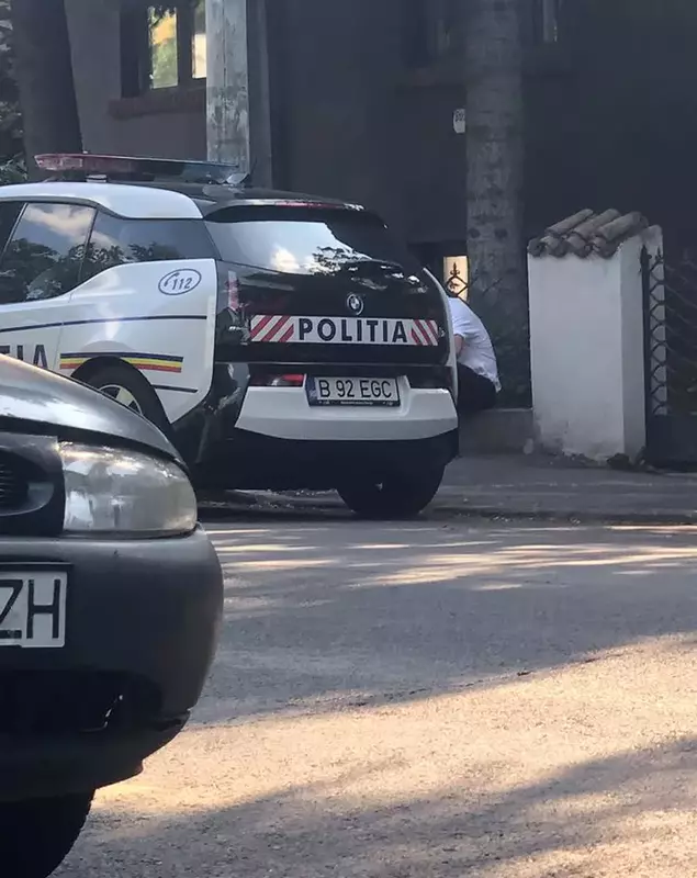 38829163_268190310663820_5977817606642466816_n