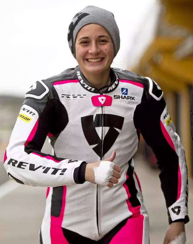 Motorcycling training in Cheste