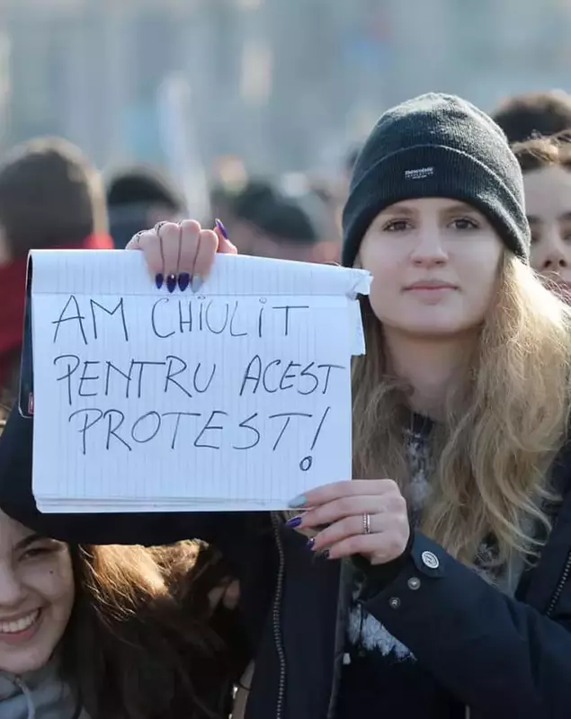 Smaranda, a murit la doar 18 ani