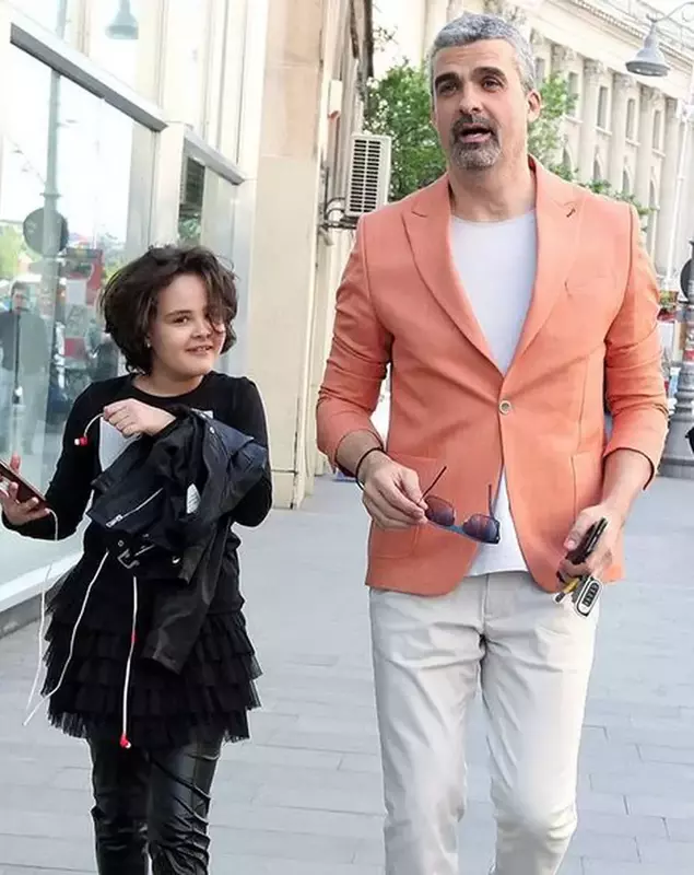 INSTASTORY | Aurelian Temișan împlinește 47 de ani, așa că este bun de cinste pentru prieteni și familie