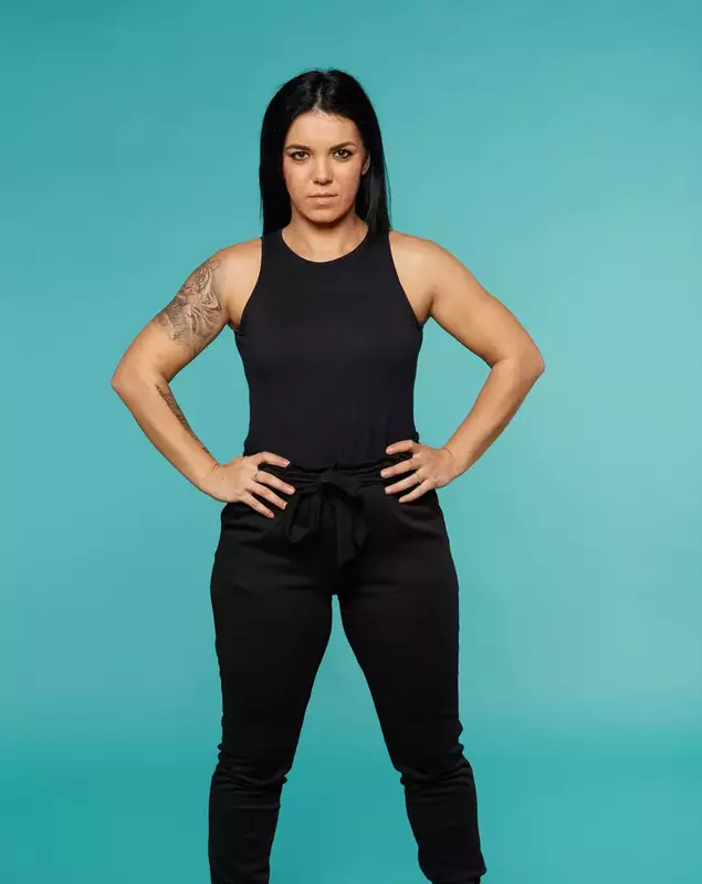 Adriana Popescu_Survivor Romania