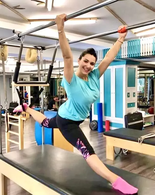 ela-craciun-pilates-2