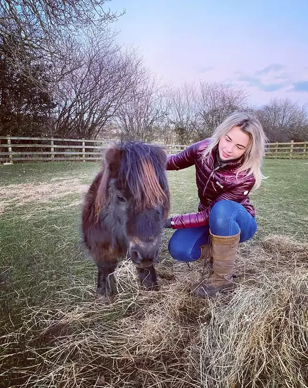 Hannah și Little Alf