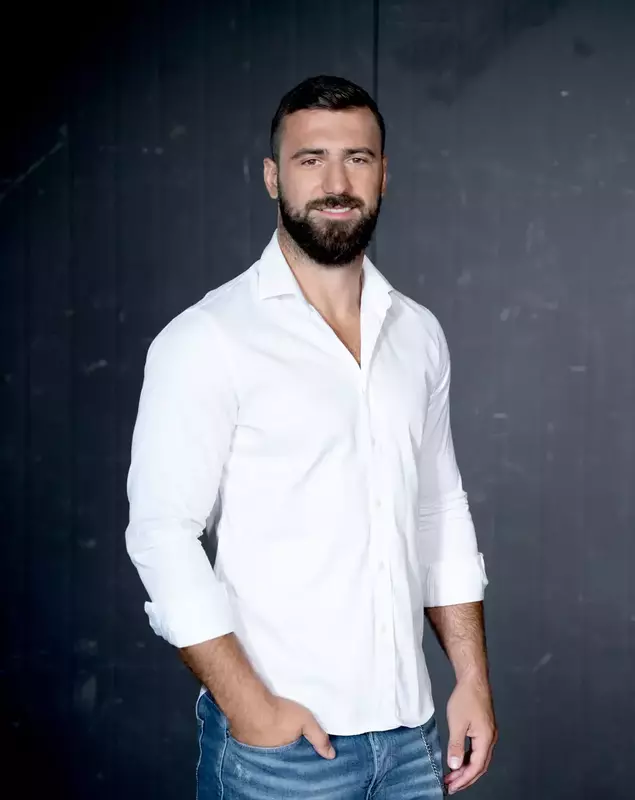 Andrei Stoica (3) mod