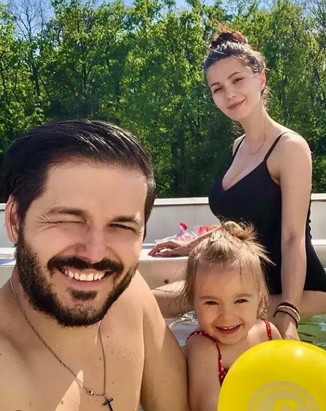 Liviu-cu-Anda-si-Anastasia