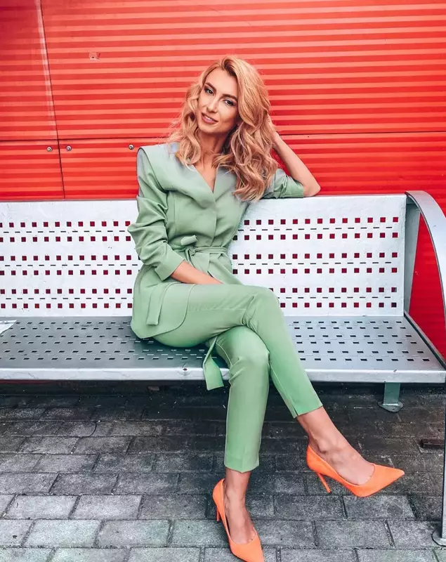 andreea balan silueta 4