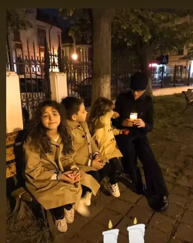 elena basescu de paste 2021 (1)