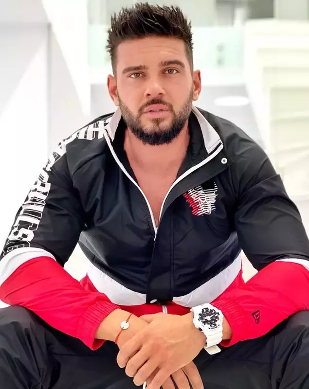 dorian popa contract de 100 000 de euro 3