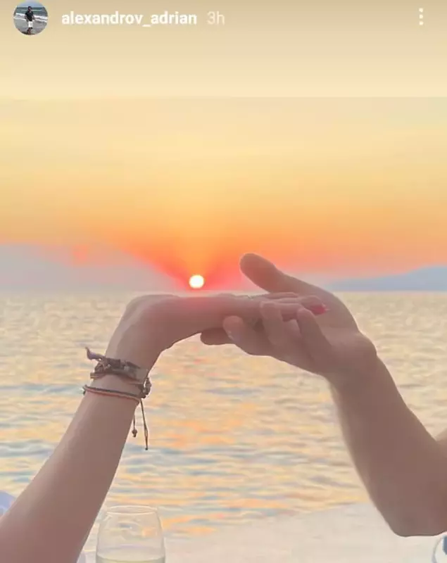 elena udrea si adrian alexandrov in grecia (4)