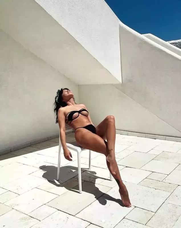 inna in costum de baie 1