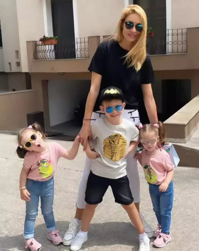 valentina-pelinel-copii