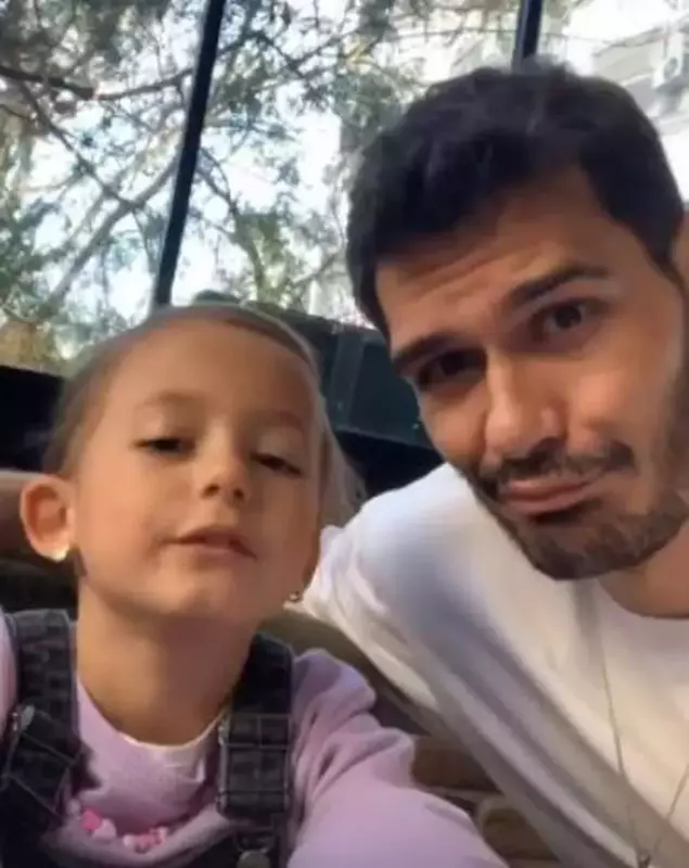 george-burcea-si-fetitele-lui-2